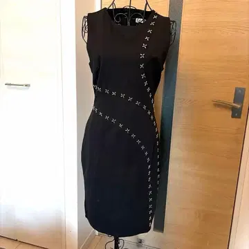 JS FASHION 블랙 타이트 드레스