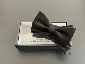 나비 넥타이 블랙 그린 라벨 릴랙싱 결혼식 사전 촬영