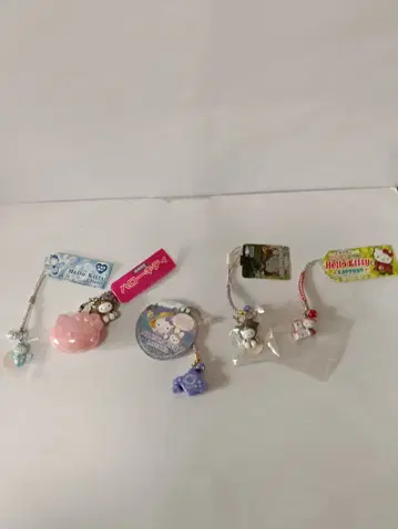 지역 한정 홋카이도 헬로키티 스트랩 5개 세트