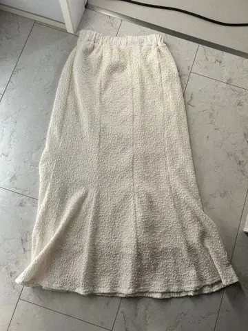 아이보리 타이트 스커트 F 사이즈
