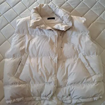 EMODA 화이트 다운 베스트