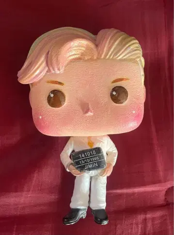 지민 리페인트 피규어