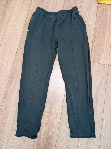 제인 로브 맨투맨 그린 32