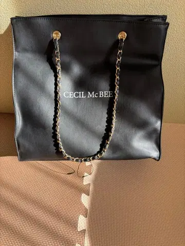 세실 맥비 체인 토트백 미사용 새상품