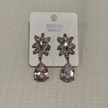 크리스탈 귀걸이