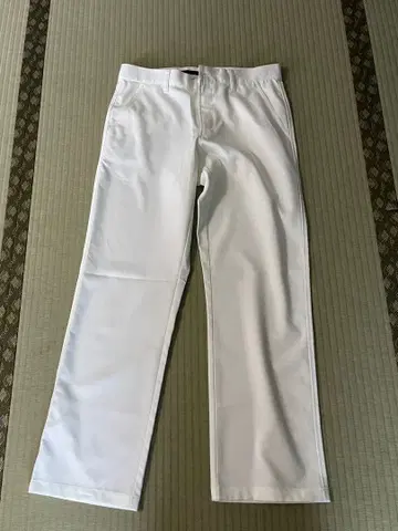 새상품급 언더아머 슬랙스