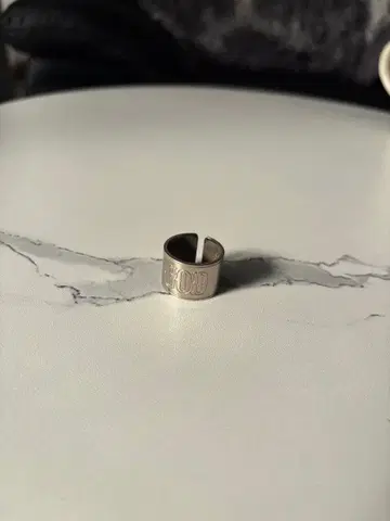 Hysteric glamour GOD 반지