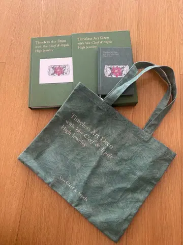 반클리프 아펠 공식 도록 토트백 미니 노트