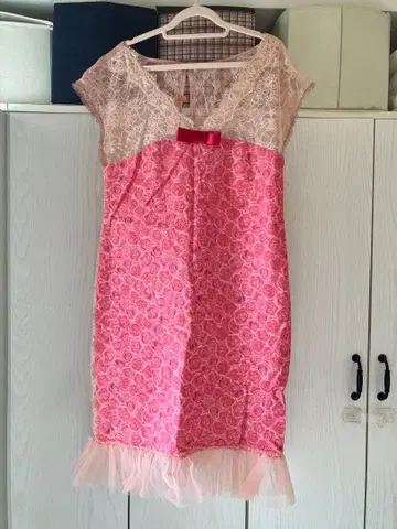 르 살롱디 로즈 원피스