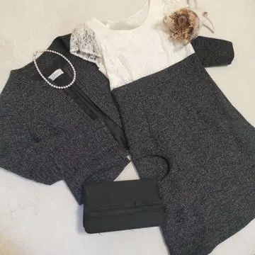 Krone 다크 그레이 트위드 세트