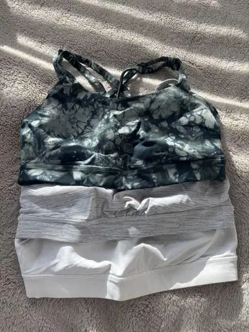 Lululemon 스포츠 브라 3세트