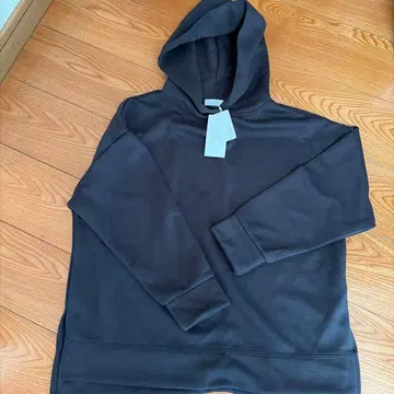 LOWRYS FARM 블랙 후드 부착 후드티 사이드 슬릿