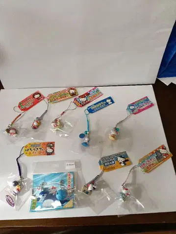 지역 한정 헬로키티 스트랩 9종 세트