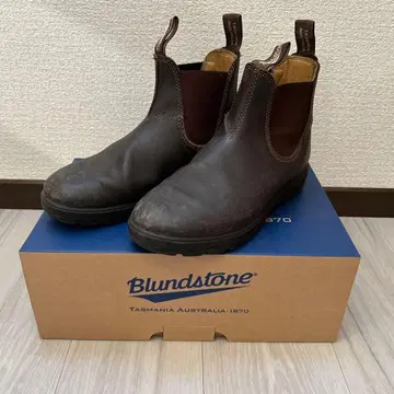 BLUNDSTONE 550