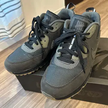 UNDEFEATED Air Max 90 블랙/그레이 26.5cm