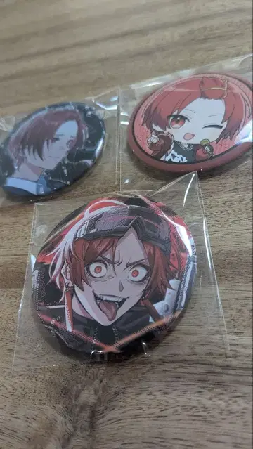 이레이스 리우군 랜덤 캔뱃지