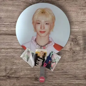 익명 배송 NEXZ 넥스지 TOMOYA 토모야 ONE BEAT 부채