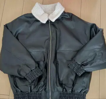 시마무라 오파로 인조 가죽 블루종 아우터 보아