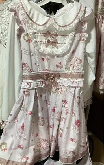 LIZLISA Salon de Fraise 패턴 원피스 핑크