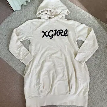 XGIRE 오버 사이즈 후드티 크림색