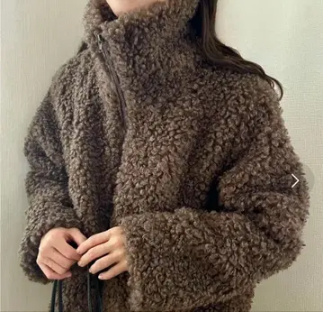 브라운 보아 자켓 카라 부착