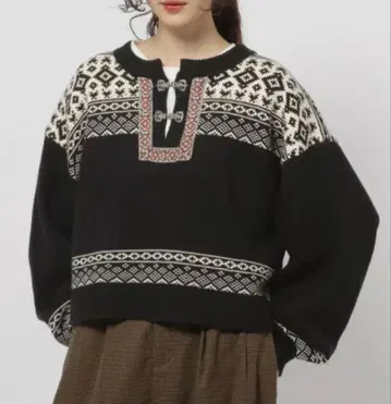 니코앤드 티롤리안 니트