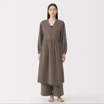 무인양품 후와리 시보 거즈 롱 가디건 원피스 카키