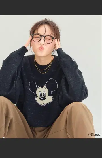 미키마우스 긴팔 니트 M 사이즈 다크 그레이