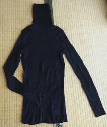 K.T Kiyoko Takase 터틀넥 스웨터 모 100%