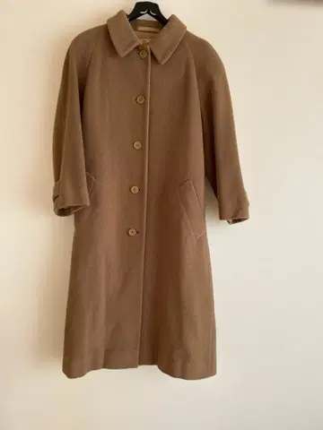 Aylesbury 베이지 롱 코트