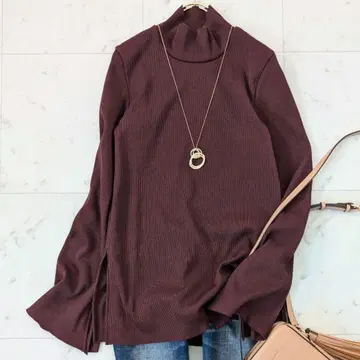 새상품급 UN3D 아쓰리디 리브컷 터틀 플레어 슬리브 브라운