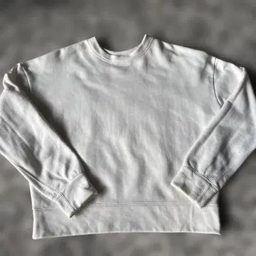 새상품급 스터링 루어 맨투맨