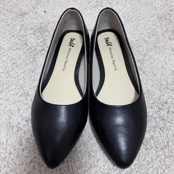 [ 미사용 새상품 ] WA 오리엔탈 트래픽 플랫 펌프스