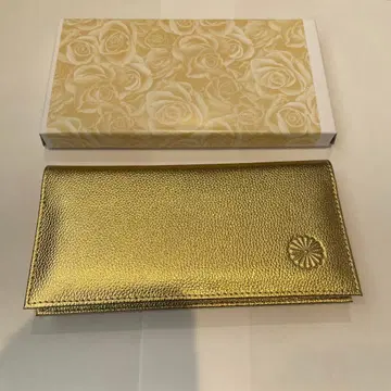 황궁 한정판 미사용 새상품 완판템 골드 가죽 장지갑 박스 포함