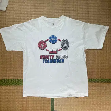 EMS Safety Takes Teamwork 티셔츠 XL