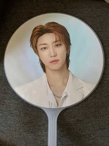 THE8 민하오 부채