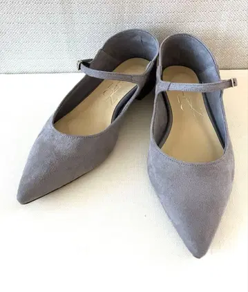 르탈론 스트랩 펌프스 스틸레토