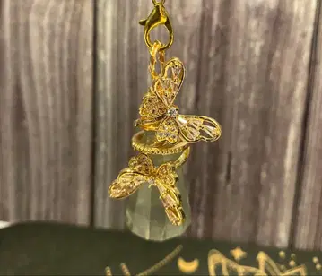 그린 쿼츠 펜듈럼