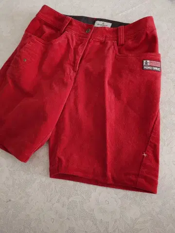 ROAD DRIVE Munsingwear 빨간색 숏팬츠
