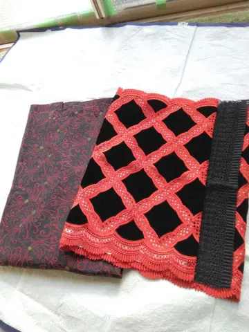 블랙에 빨간 국화 금실 도행 블랙에 빨간 벨벳 숄 2종 세트