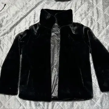 블랙 플리스 보아 자켓