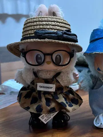 러브브 의류 레오파드 무늬