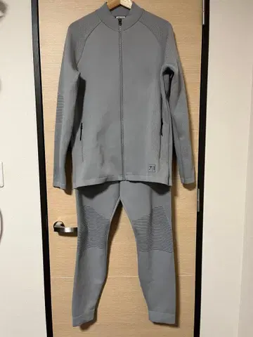 Gymshark 그레이 저지 세트