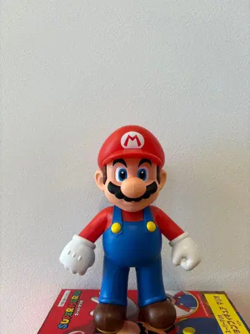 슈퍼 마리오 빅 액션 피규어