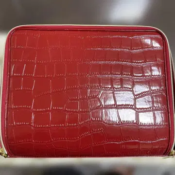 ESTEELAUDER 빨간색 에나멜 마감의 백