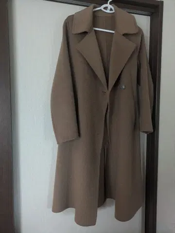 브라운 더블 브레스트 롱 코트