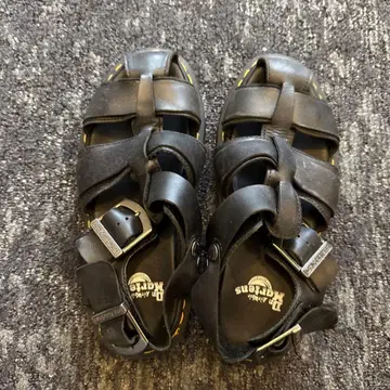 닥터 마틴 구르카 샌들 38