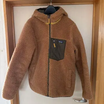 Patagonia 키즈 사이즈 보아 리버서블
