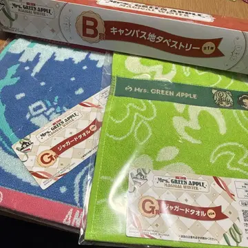 Mrs. GREEN APPLE 타월 2개 캔버스 태피스트리