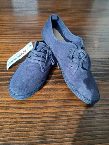 SUPERGA 네이비 스니커즈